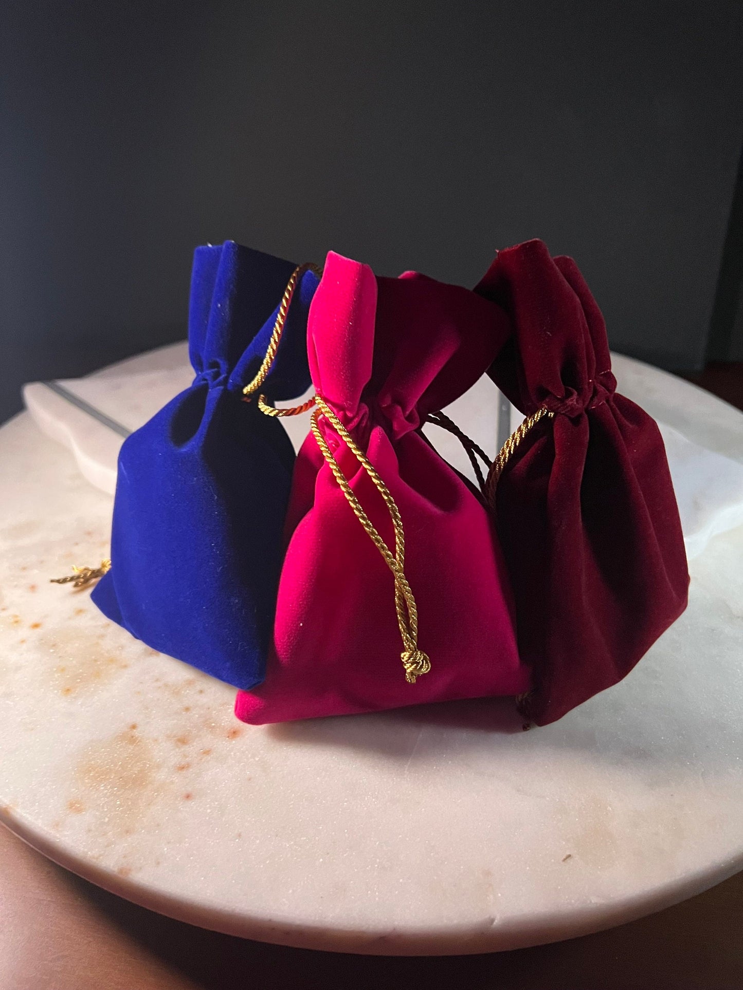 5 Pk - Velvet Bags, Middle Opening